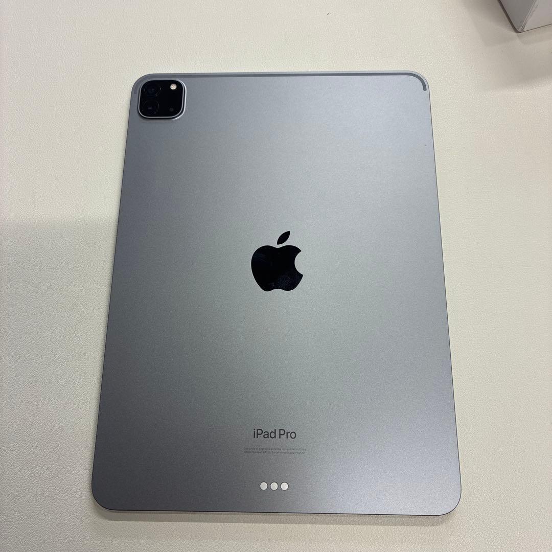 美品 Apple iPad Pro11 第4世代 スペースグレイ