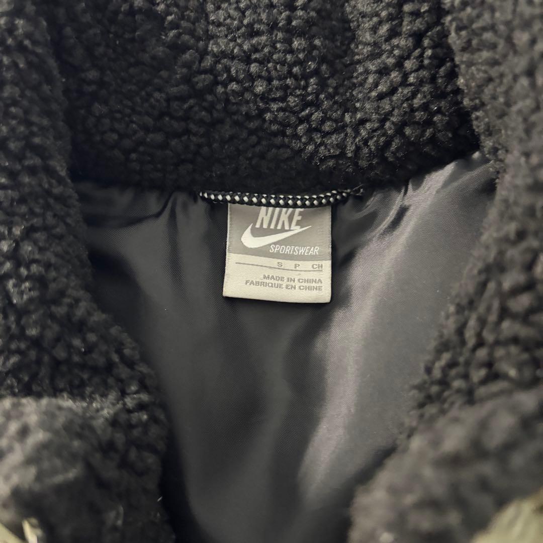 o*u様 NIKE ACG ダウンベスト Sサイズ　カーキ　総柄