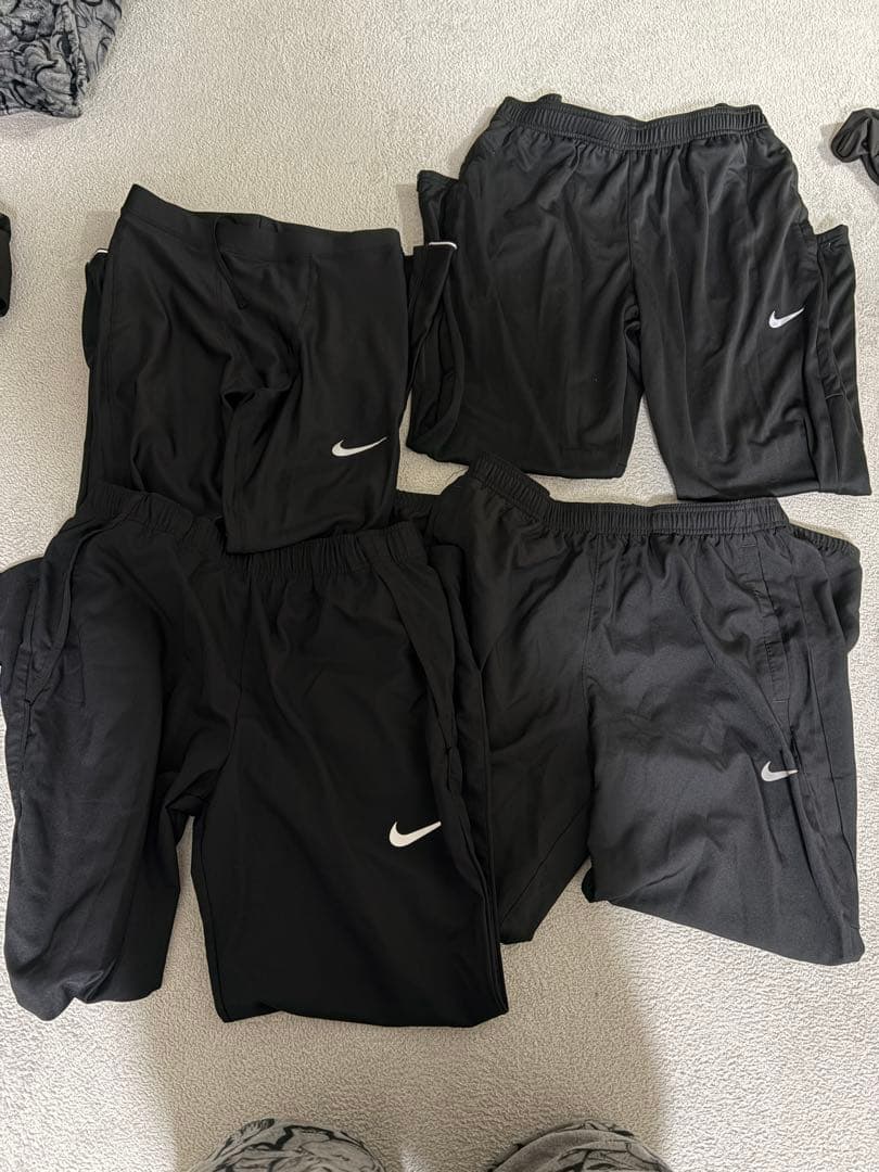 Nike ショートパンツ・Tシャツ・長袖シャツセット