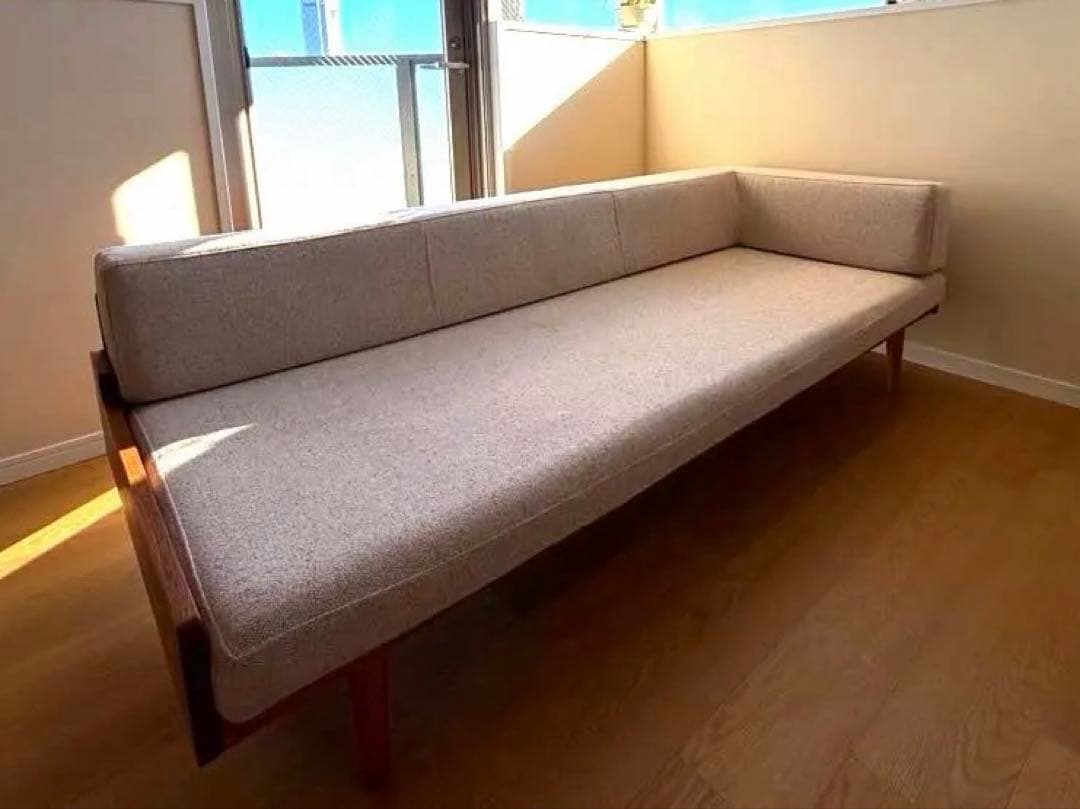 モモ　ナチュラル　デイソファ　3人掛け　北欧インテリア