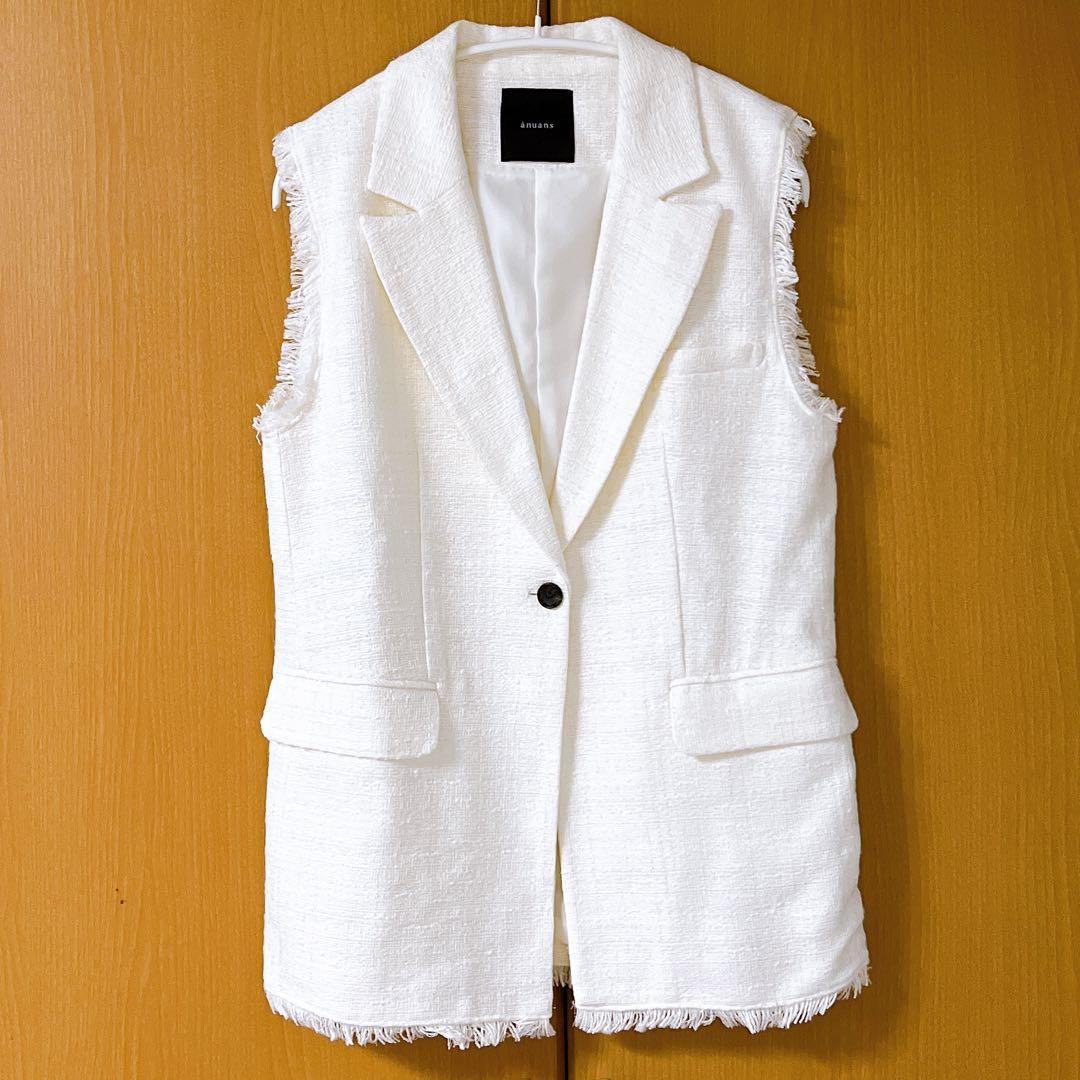 【美品】ツイードテーラードベスト ホワイト アニュアンス