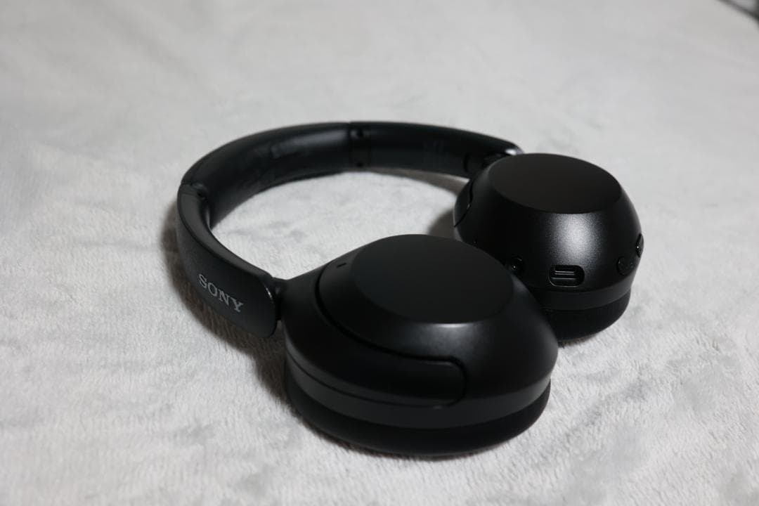 SONY ワイヤレスヘッドホン ブラック　WH-XB910N