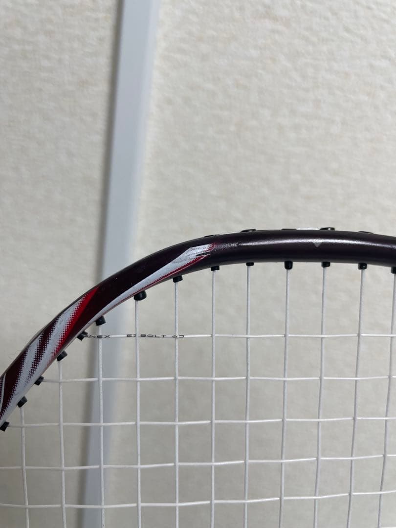 ヨネックスアストロクス100ZZクレナイ