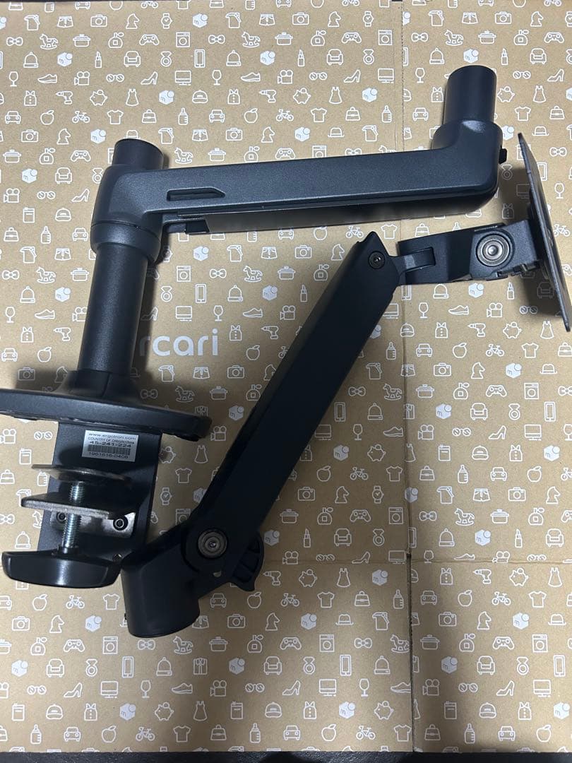 エルゴトロンモニターアームLX 動作良好