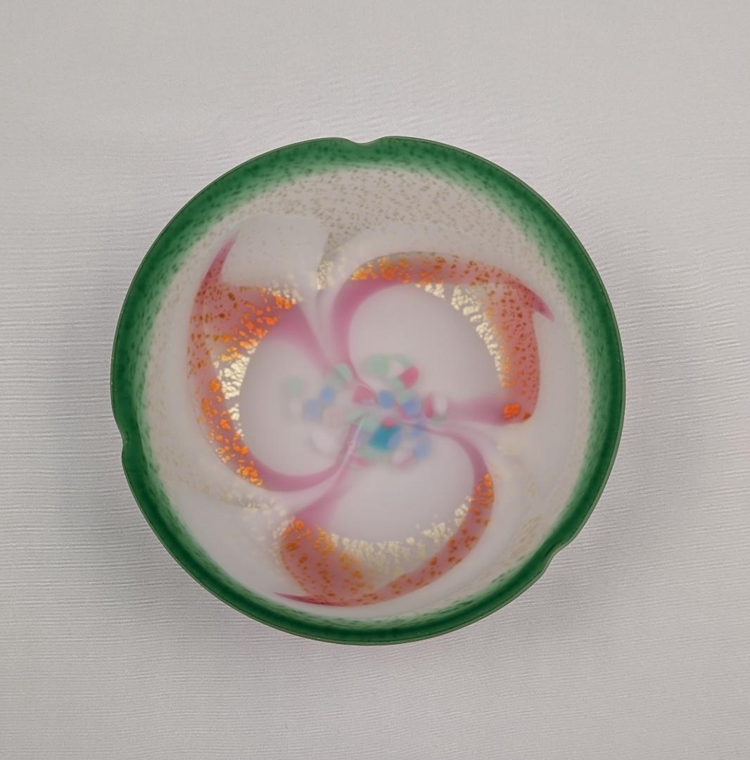 石井康治　花弁紋金彩手吹きガラス鉢