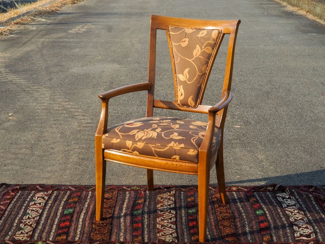 “karimoku”Domaniダイニングチェア