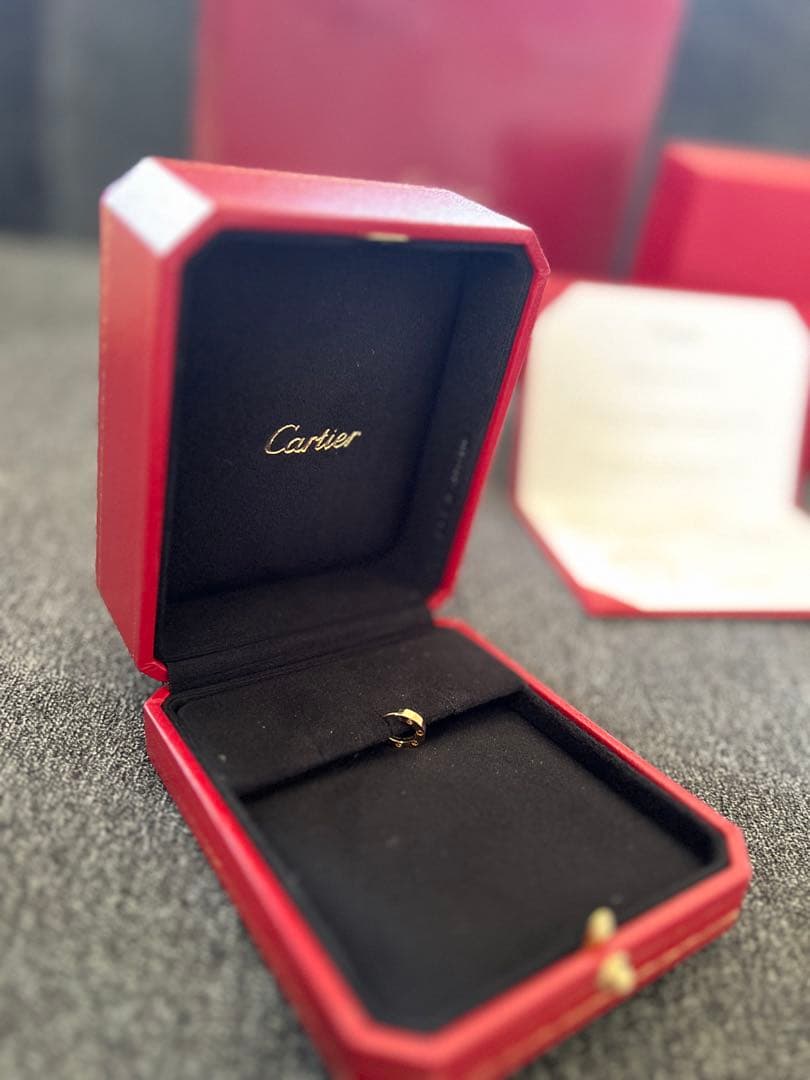 LOVE SINGLE HOOP EARRING イエローゴールドカルティエ