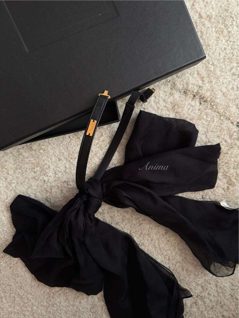 中古美品　Saint Laurent Paris チョーカー リボン シルク