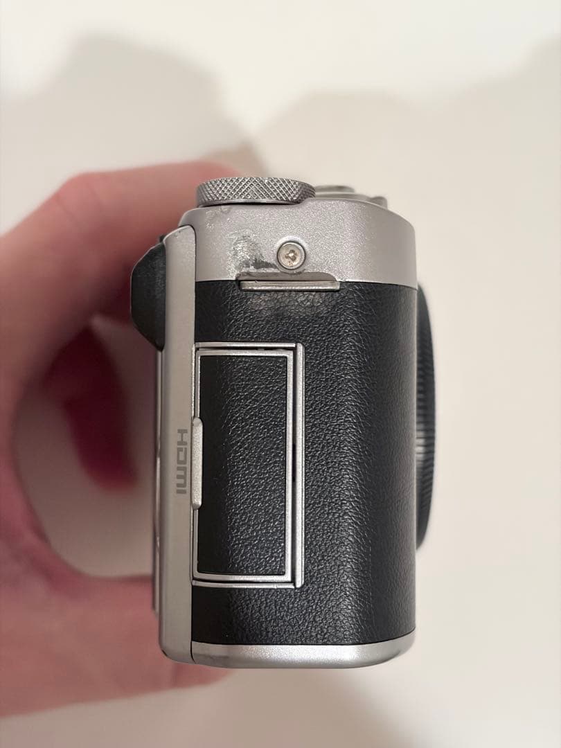 Fujifilm X-A5 ミラーレスカメラ 神レンズ付き