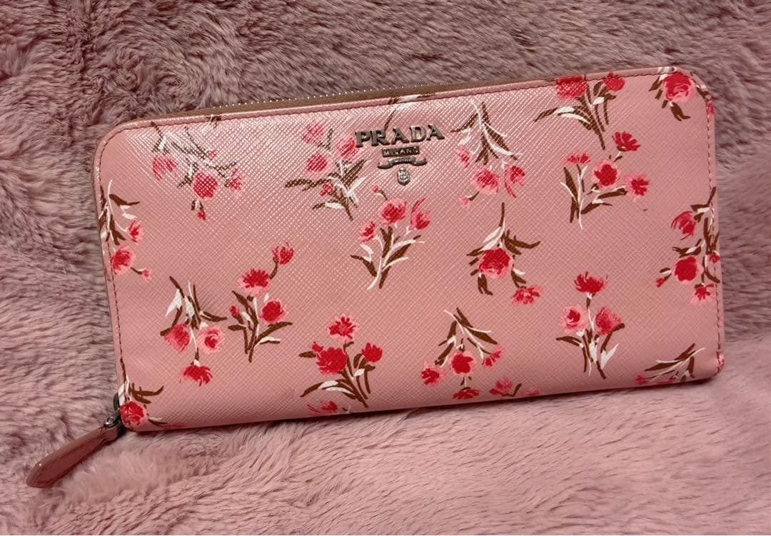 PRADA 日本限定 花柄 ラウンドジップ長財布