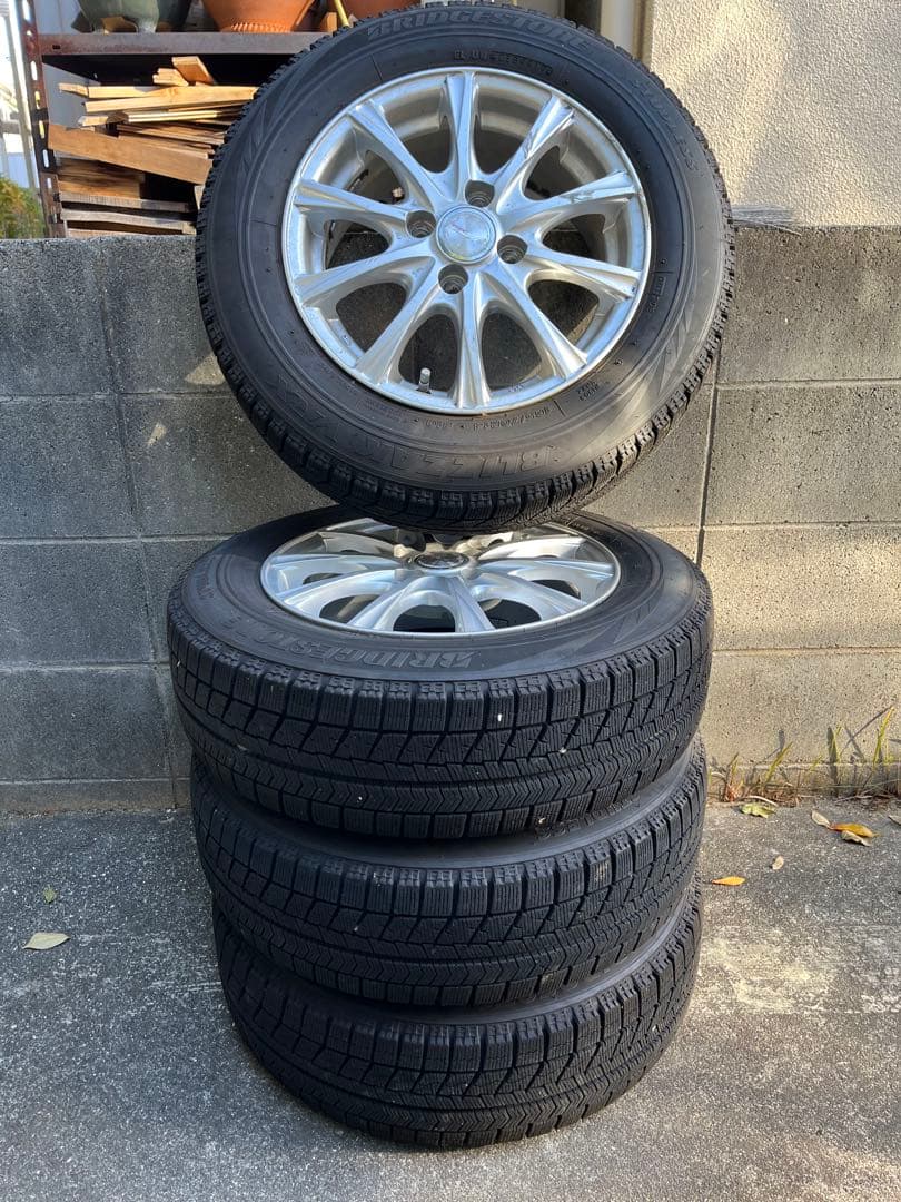 スタッドレスタイヤ 14インチ 165/70アルミセット　VW up!に使用