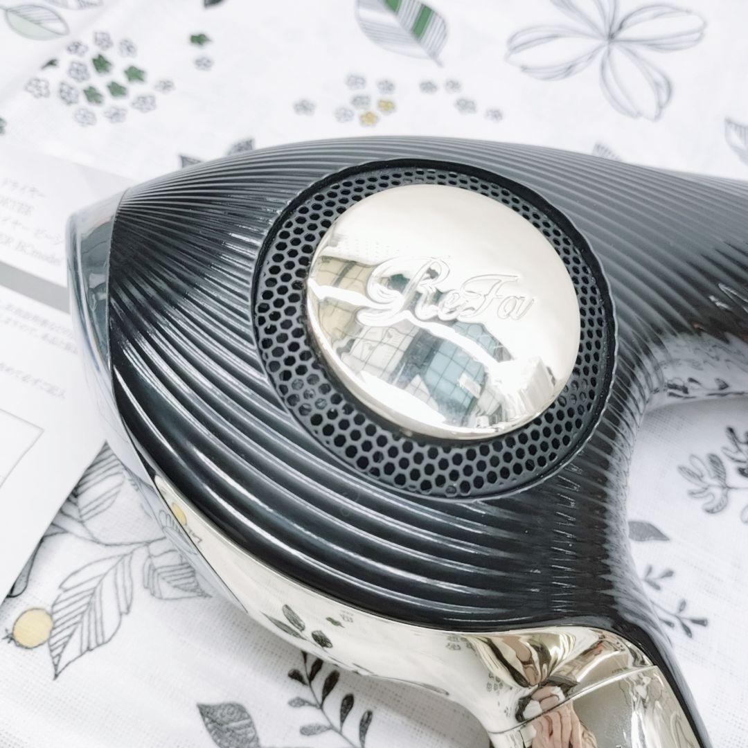 ほぼ未使用⭐️付属品完備 Refa リファ ビューティック ドライヤー MTG