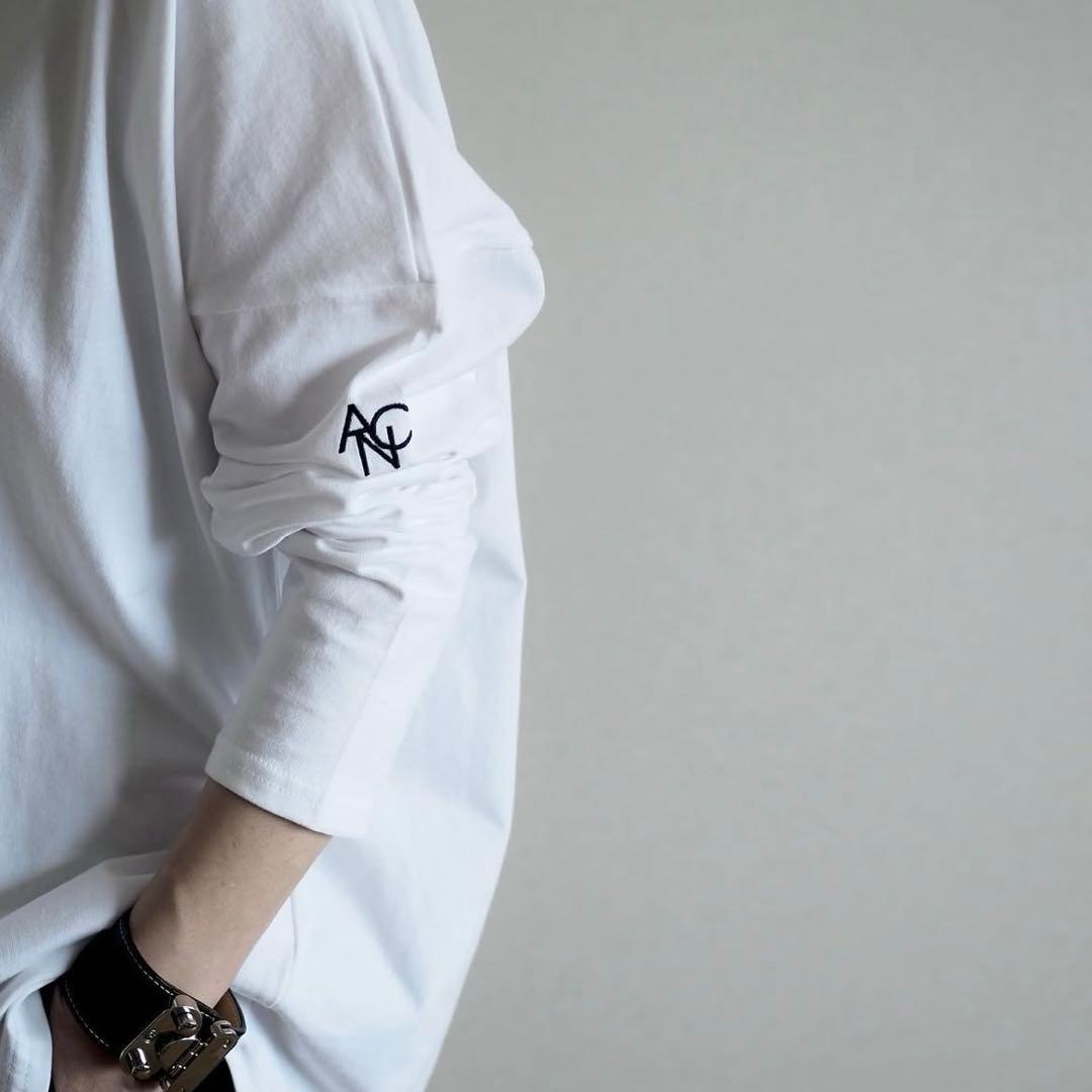 ANIECA レザーバングル　ブラック&シルバー