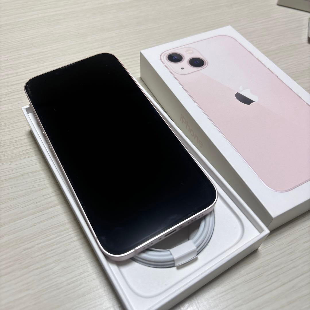 iPhone13 本体 箱付き lightning充電線付き