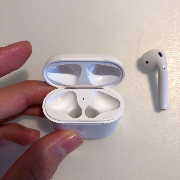 Apple AirPods 第1世代