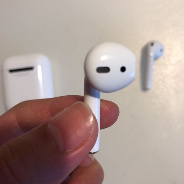 Apple AirPods 第1世代