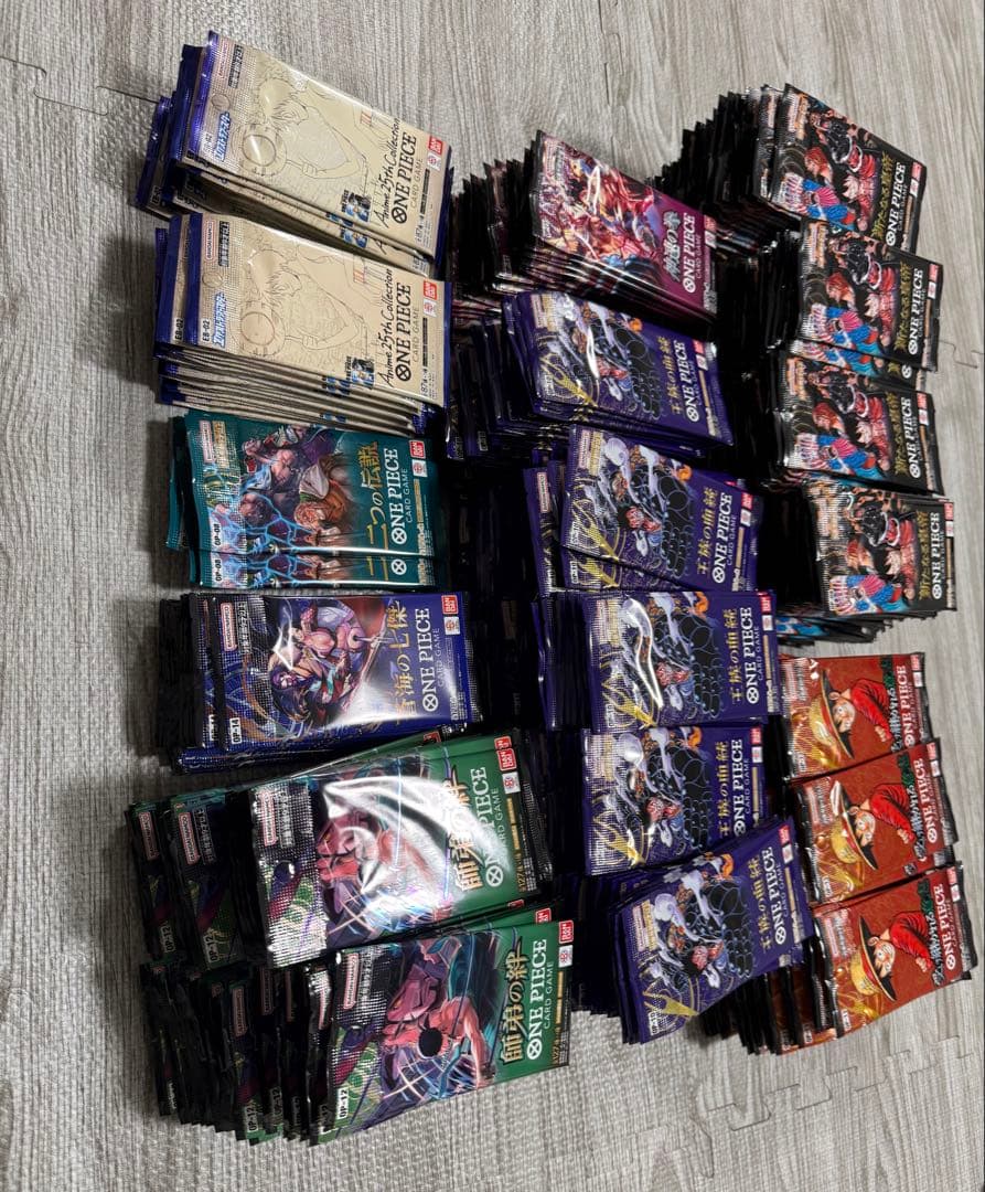 未開封 ワンピース トレーディングカード計561パック