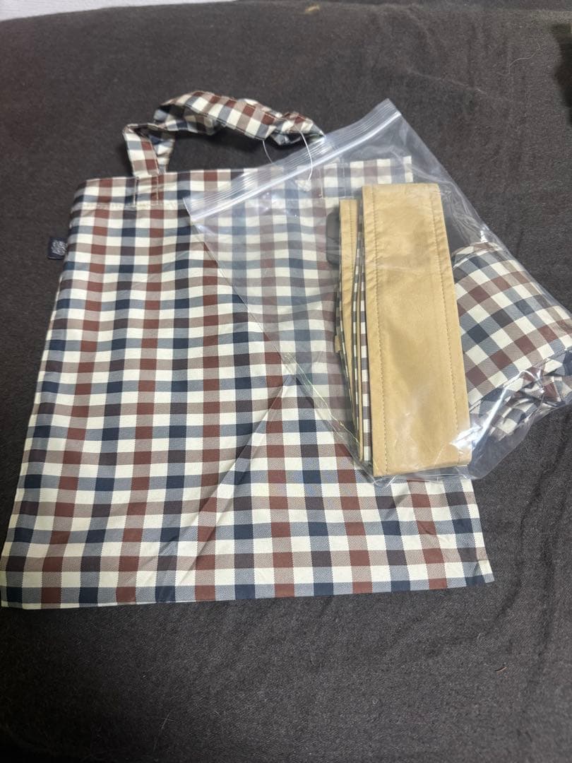 【JAL機内販売限定】完売品Aquascutum ベージュチェック レインコート