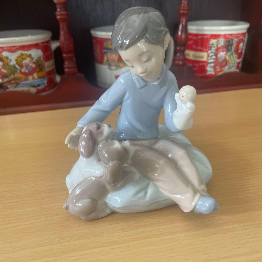 LLADRO リヤドロ 『僕の友達』6983