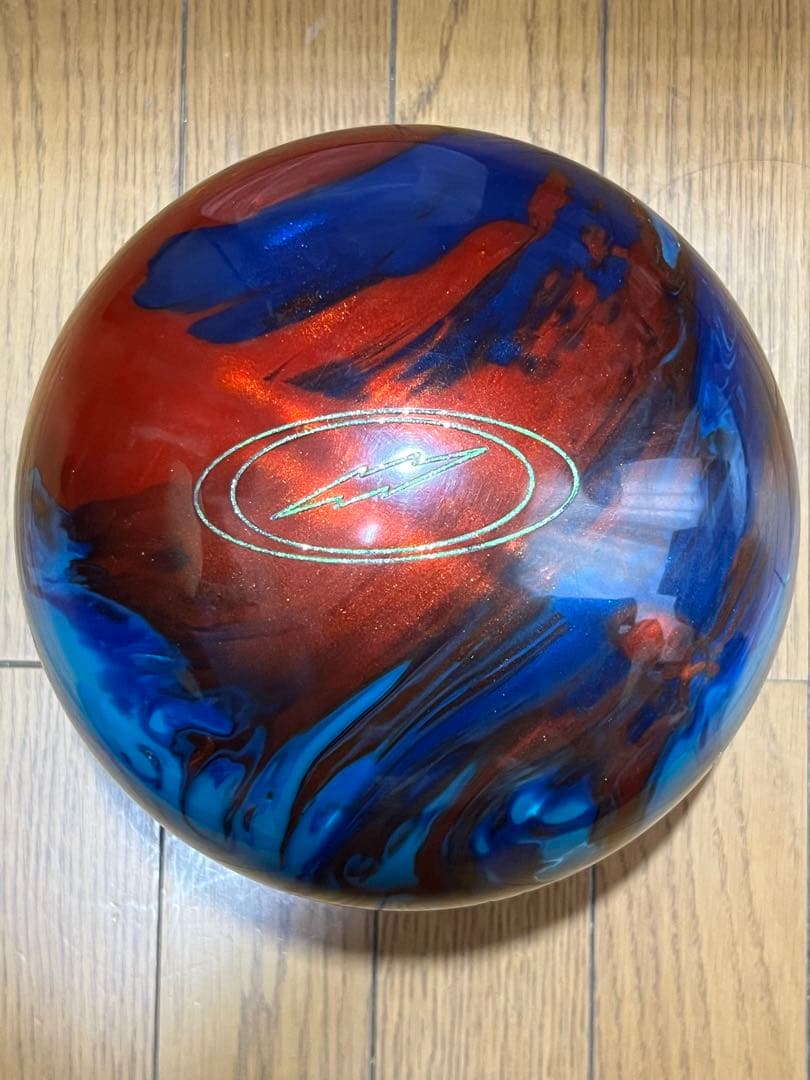 STORM ABSOLUTE パールボウリングボール15ポンド