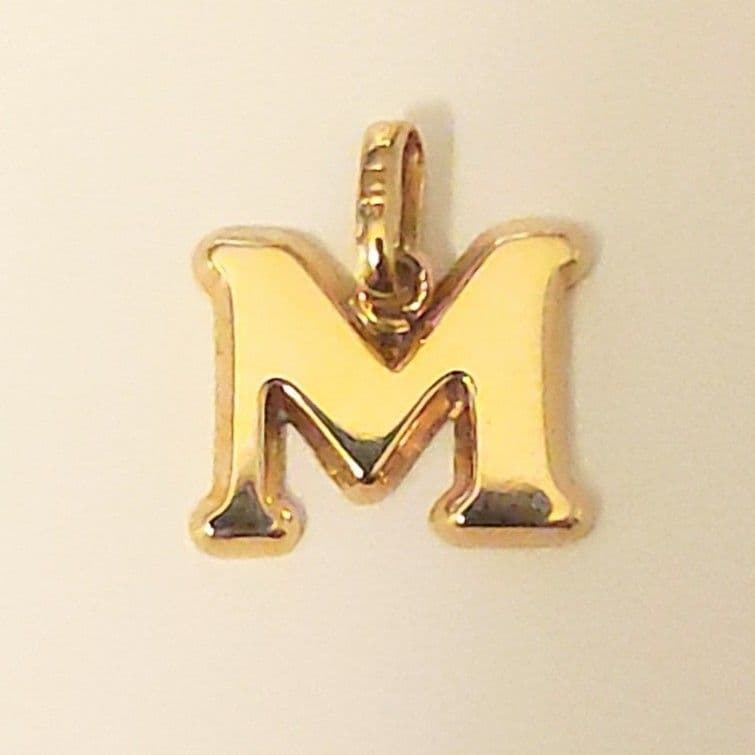 18K ペンダントトップ イニシャルモチーフ Ｍモチーフ