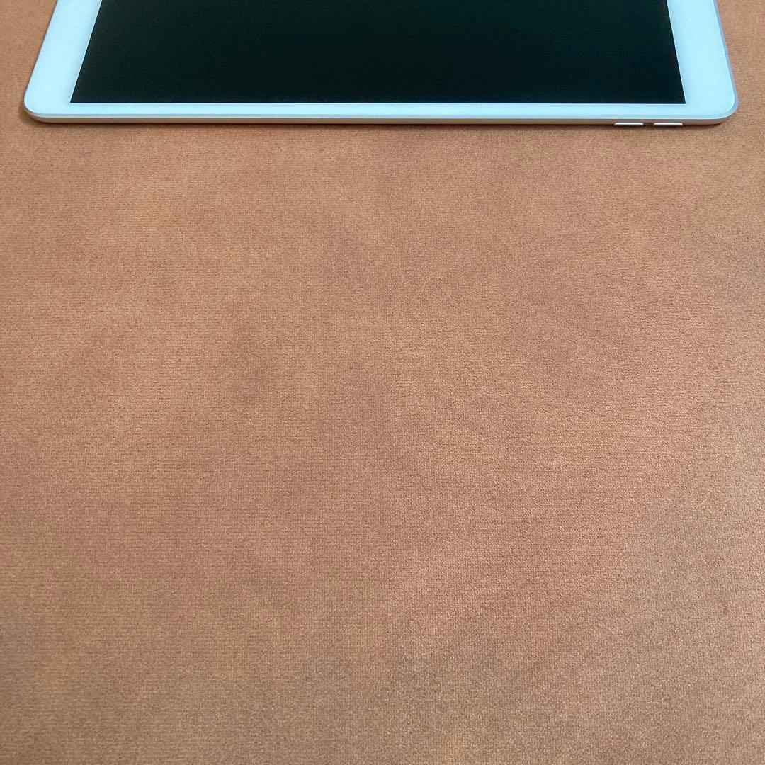 274 外観美品☆電池ほぼ新品☆iPad Air3 64GB WIFIモデル☆