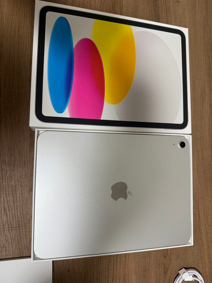 iPad 第11世代 128GB シルバー