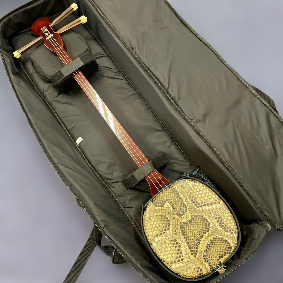 沖縄民謡楽器　三線　蛇皮　ケース付き