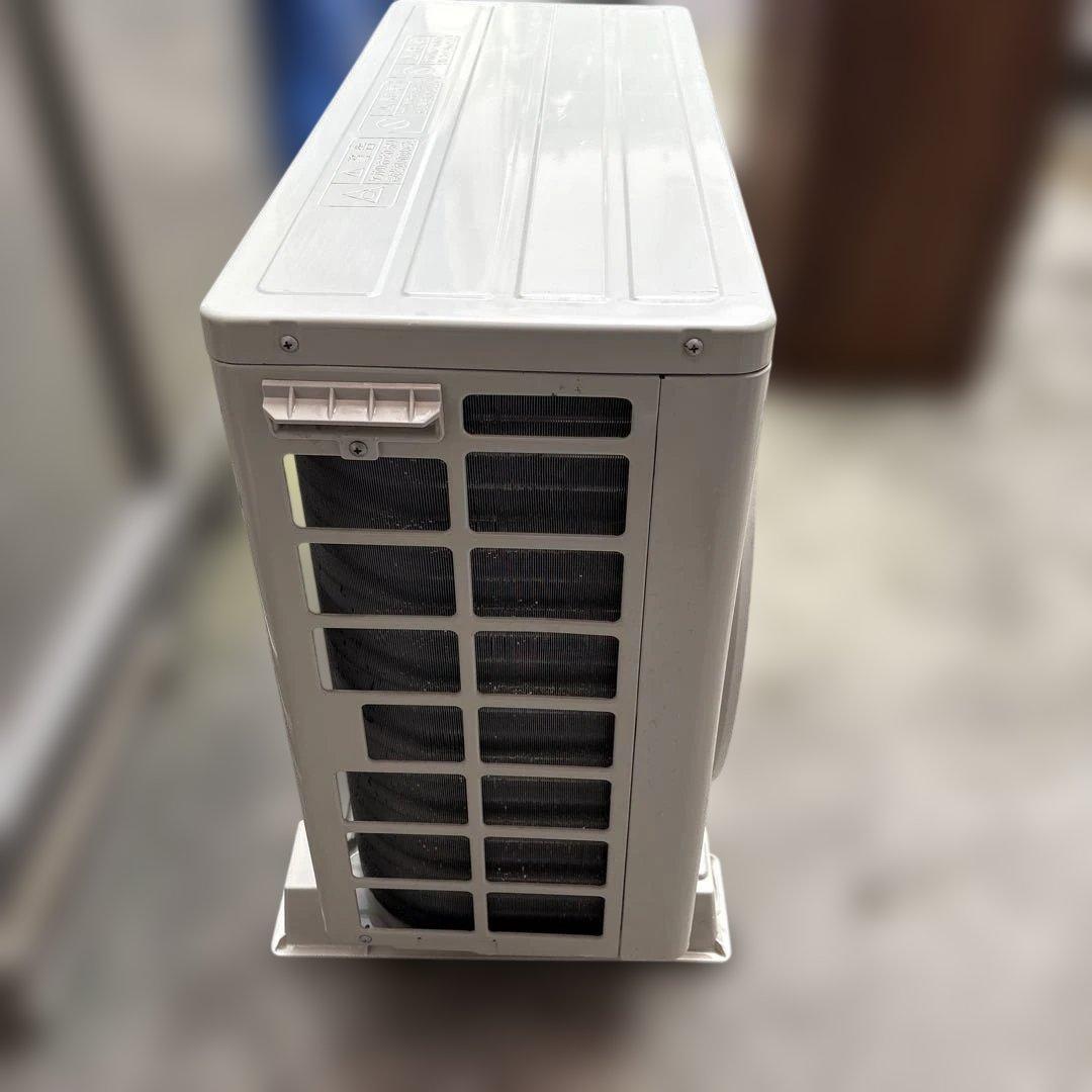 ダイキン　ルームエアコン　2019年製　AN22WES-W 主に6畳用