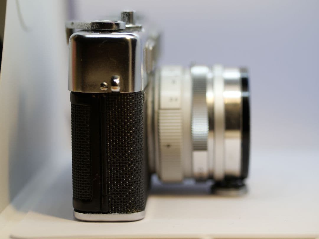 フィルムカメラ Yashica Yashinon-DX 45mm f/1.7