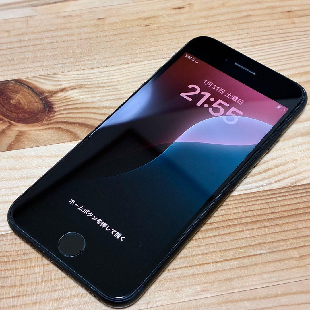 バッテリー新品　iPhoneSE第3世代64GB SIMフリー　yy17700b
