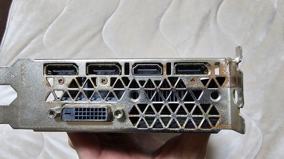 GeForce　GTX 1070 グラフィックボード　8G