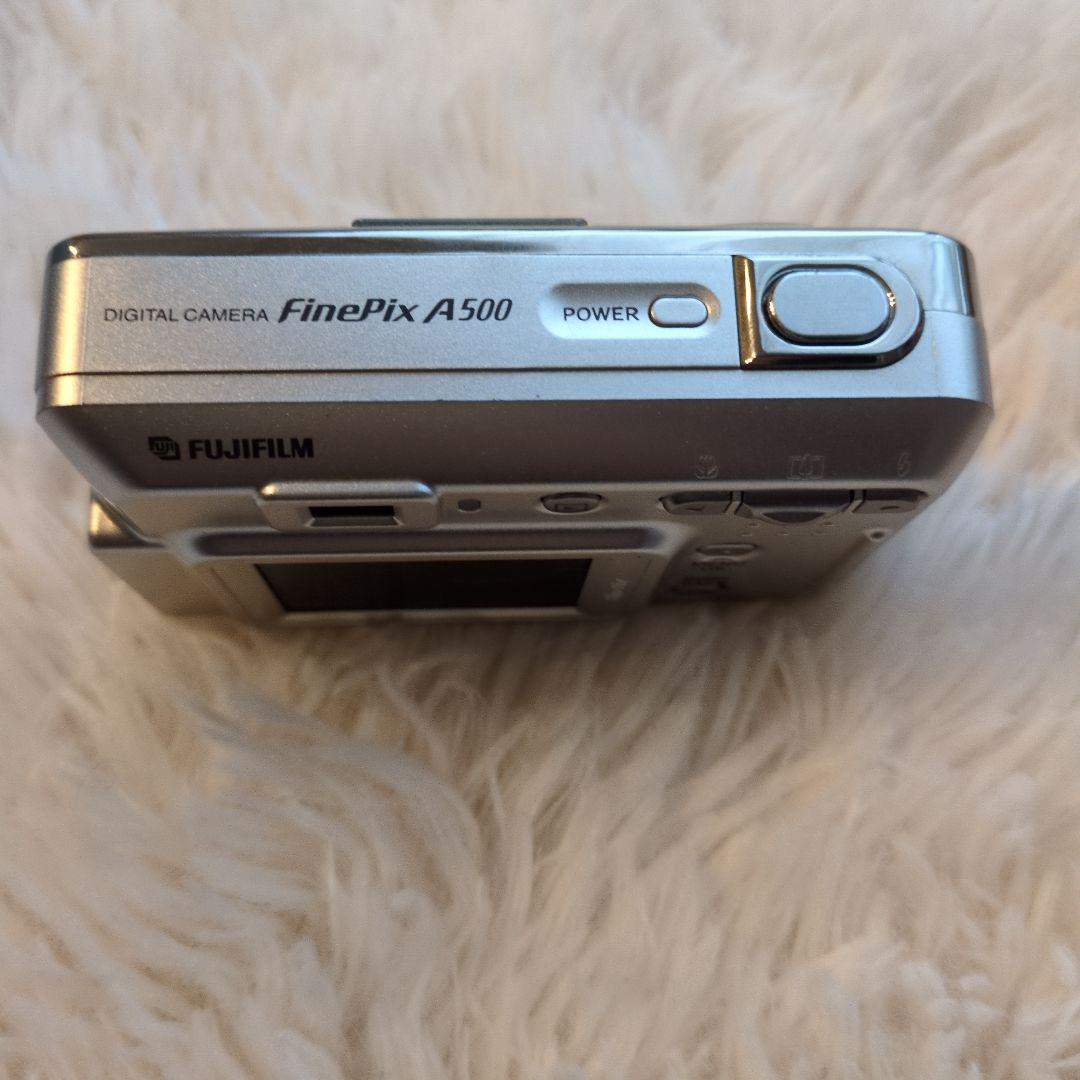 Fujifilm FinePix 5.1メガピクセル シルバー