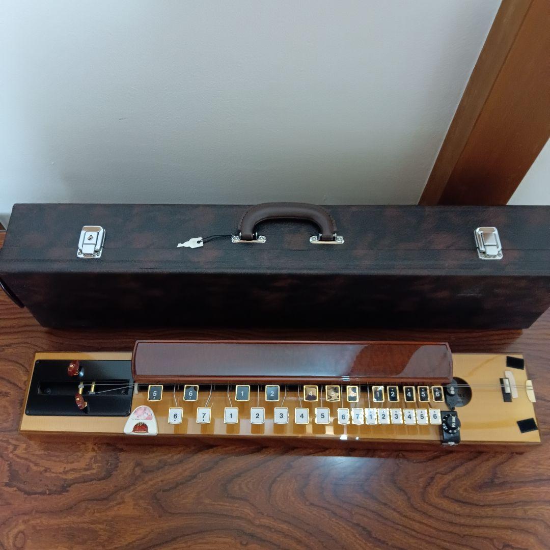 8-87　三創楽器 浜松大正琴コレクション OHTOMI アルトⅡ 　大正琴