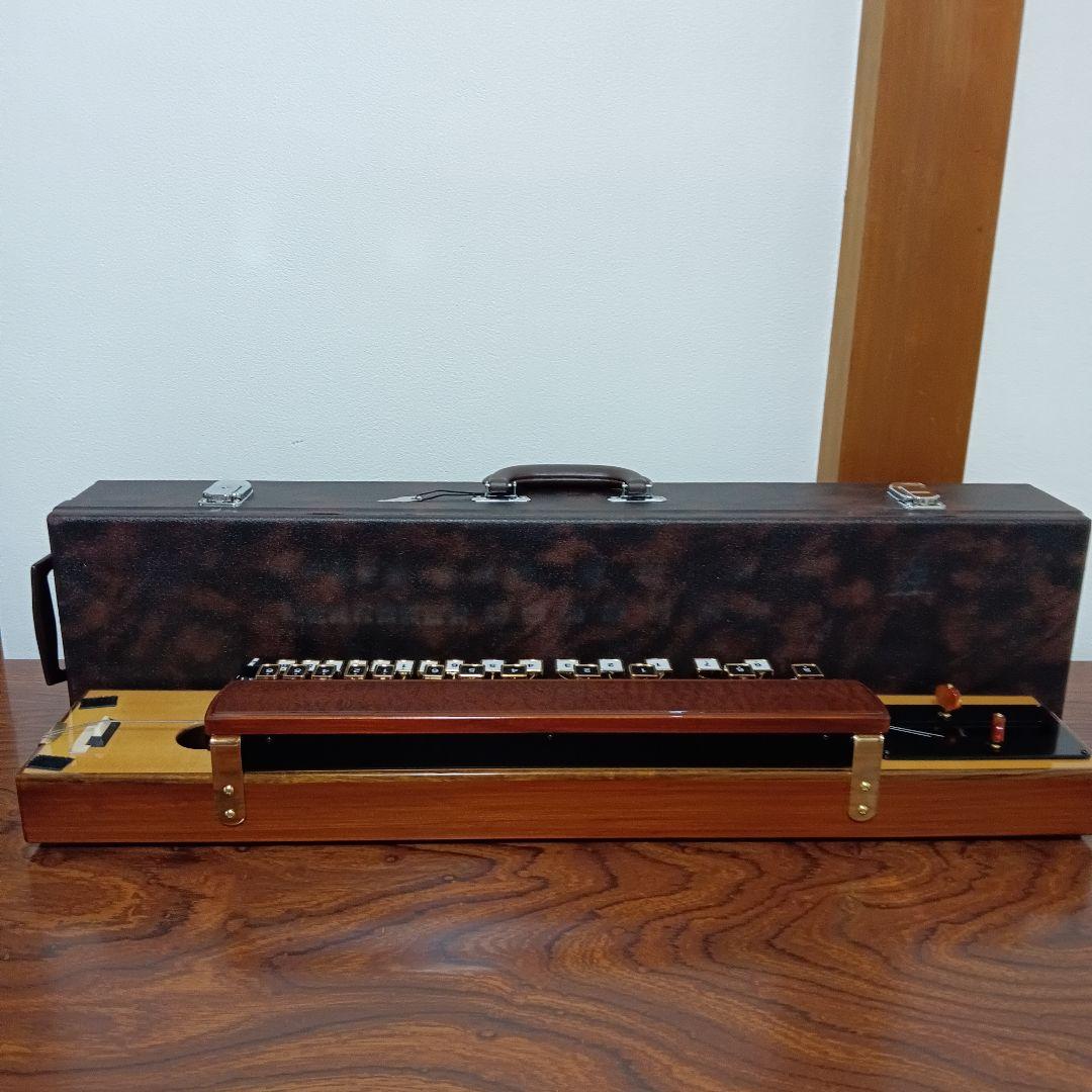 8-87　三創楽器 浜松大正琴コレクション OHTOMI アルトⅡ 　大正琴