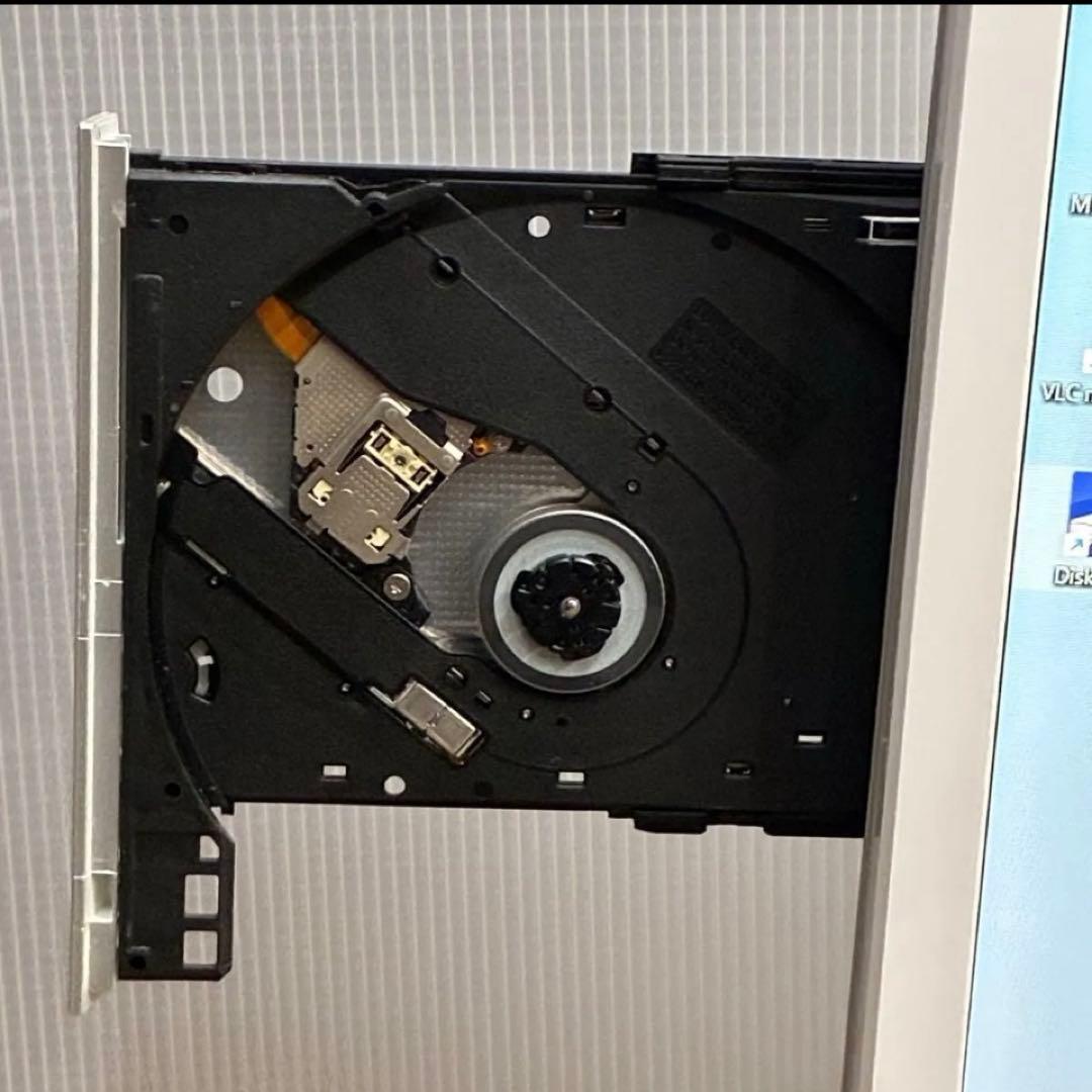 富士通　23インチモニター一体型パソコン　ESPRIMO FH52/A3