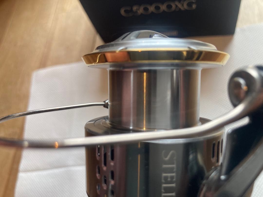 18ステラ　C5000XG スピニングリール