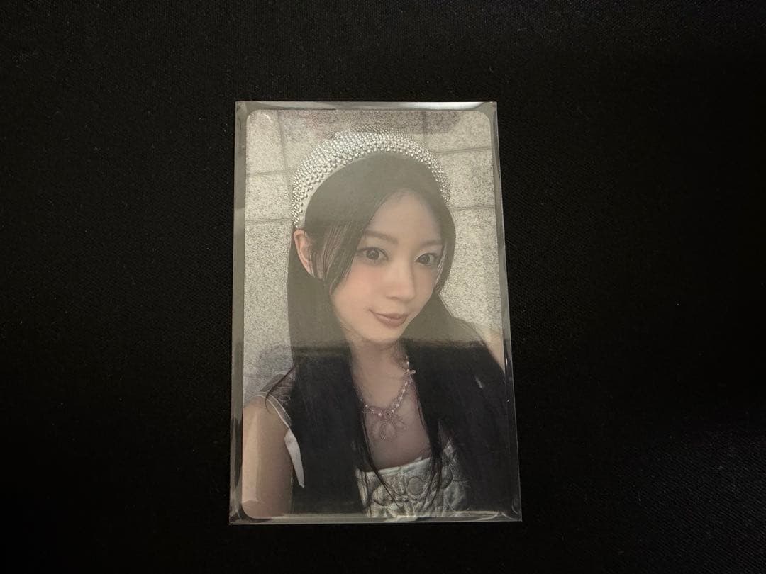 ILLIT モカ GLITTER DAY 会場限定 FC トレカ 모카 MOKA