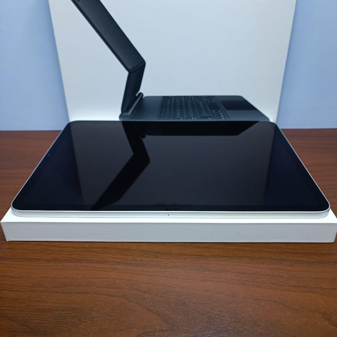(美品) iPad Pro 11インチ 第2世代 128GB、Keyboard