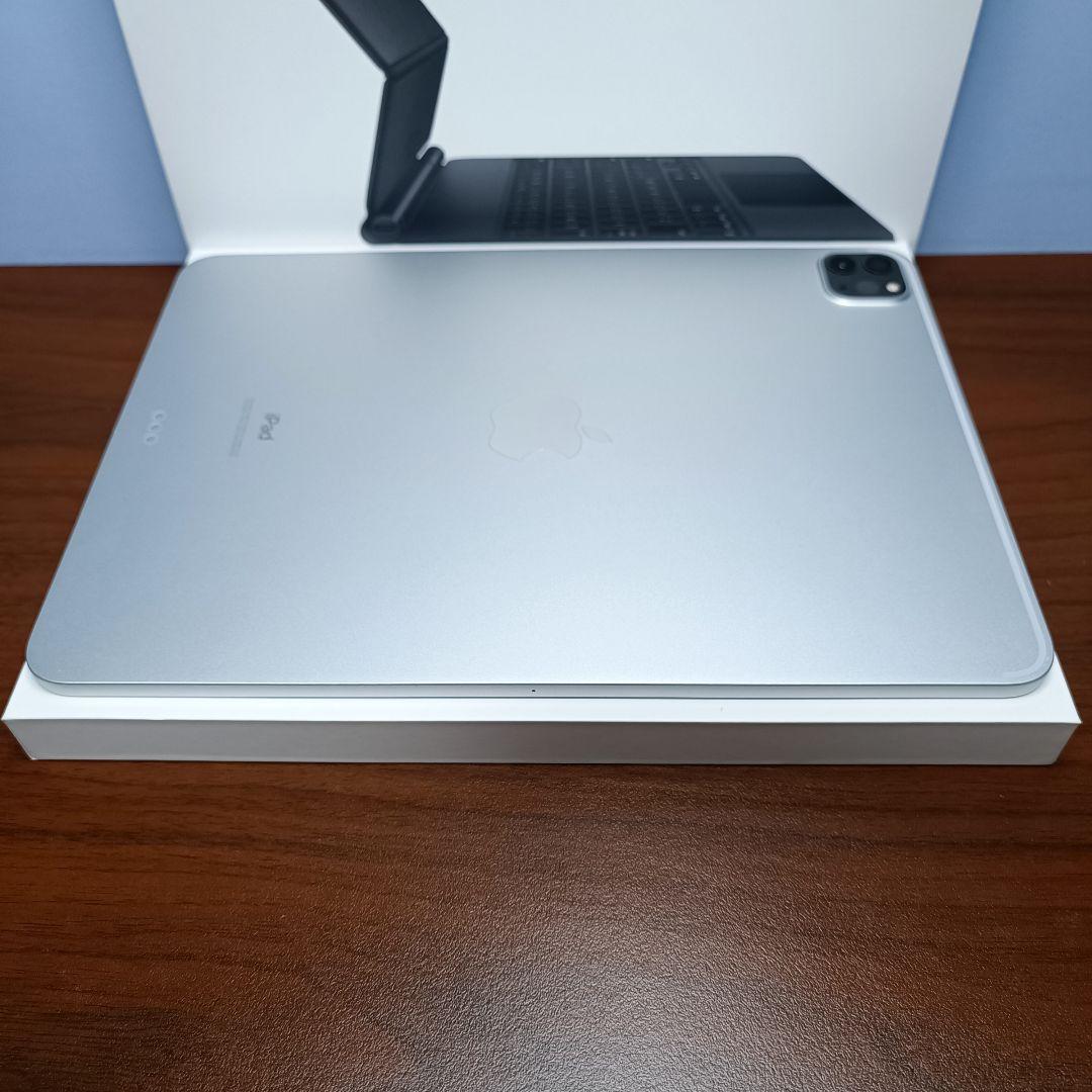 (美品) iPad Pro 11インチ 第2世代 128GB、Keyboard