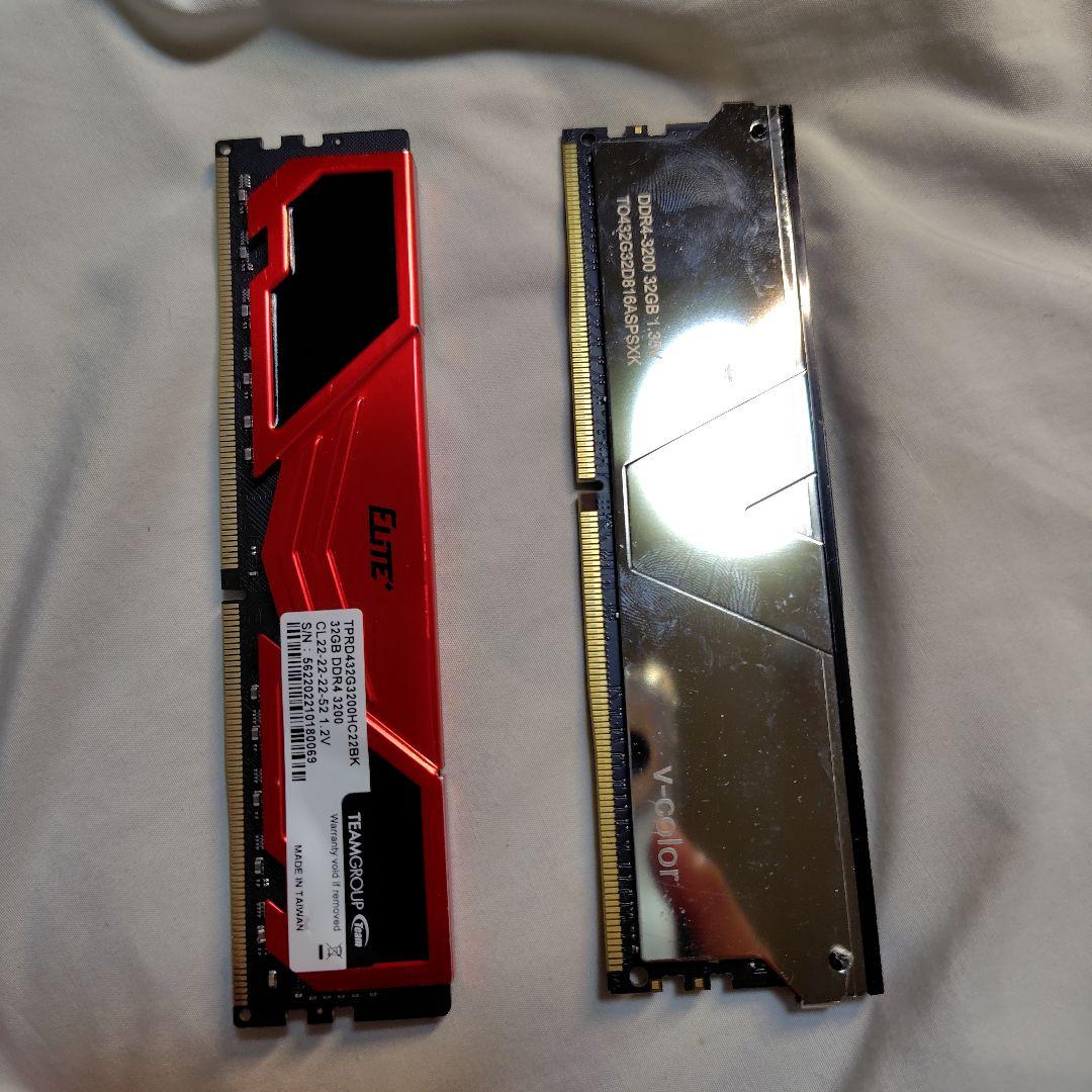 ポ*ム様 32GBX2枚 DDR4 3200MHz メモリ　台湾製