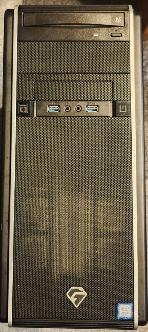 ゲーミングパソコン(⚠️メモリ/SSD無)