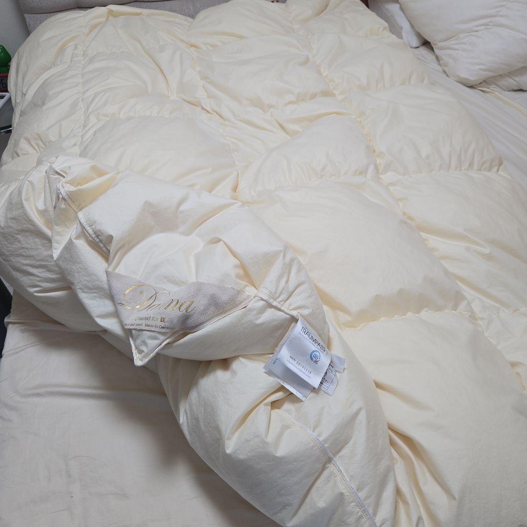 保証書付Dauna Sサイズ ドイツ製ダウナ　シングル　クリーム色　600g
