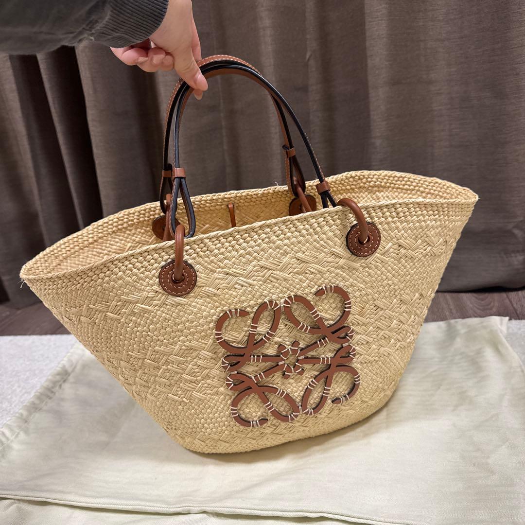 LOEWE アナグラムバスケットバッグ M、付属品▶︎保存袋