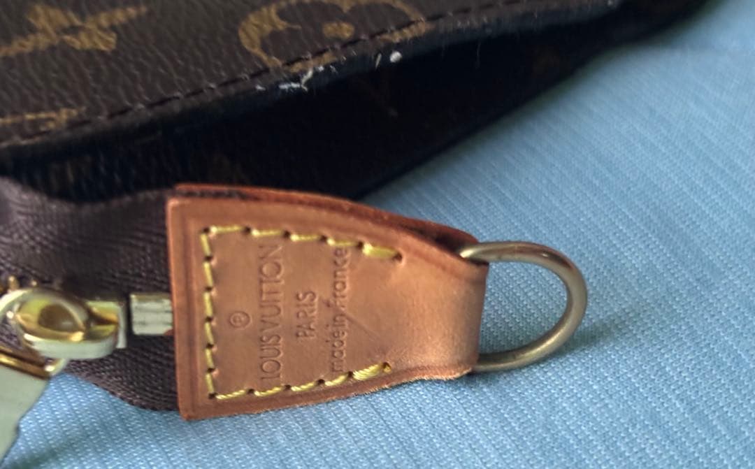 ルイヴィトン バケット付属ポーチ