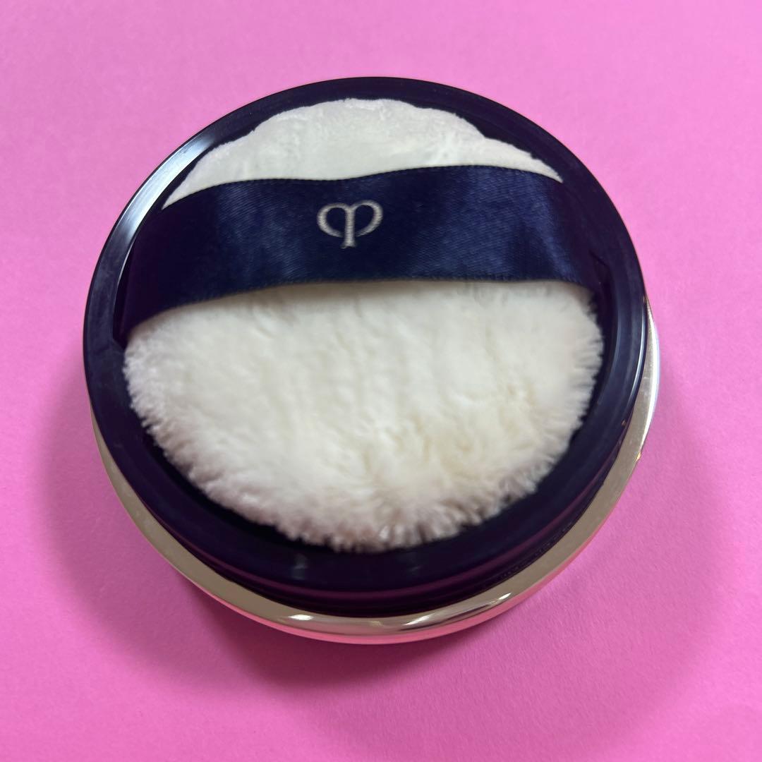 クレ・ド・ポー ボーテ　プードルトランスパラントn M 1 ライト 81g