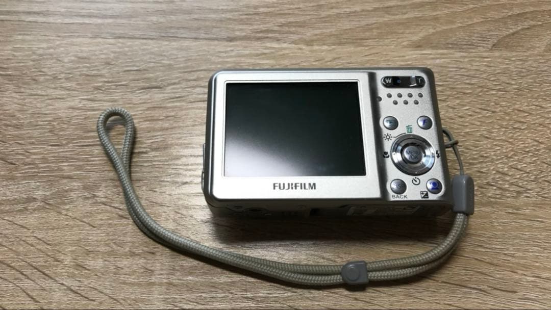 FinePix F31fd コンパクトデジタルカメラ