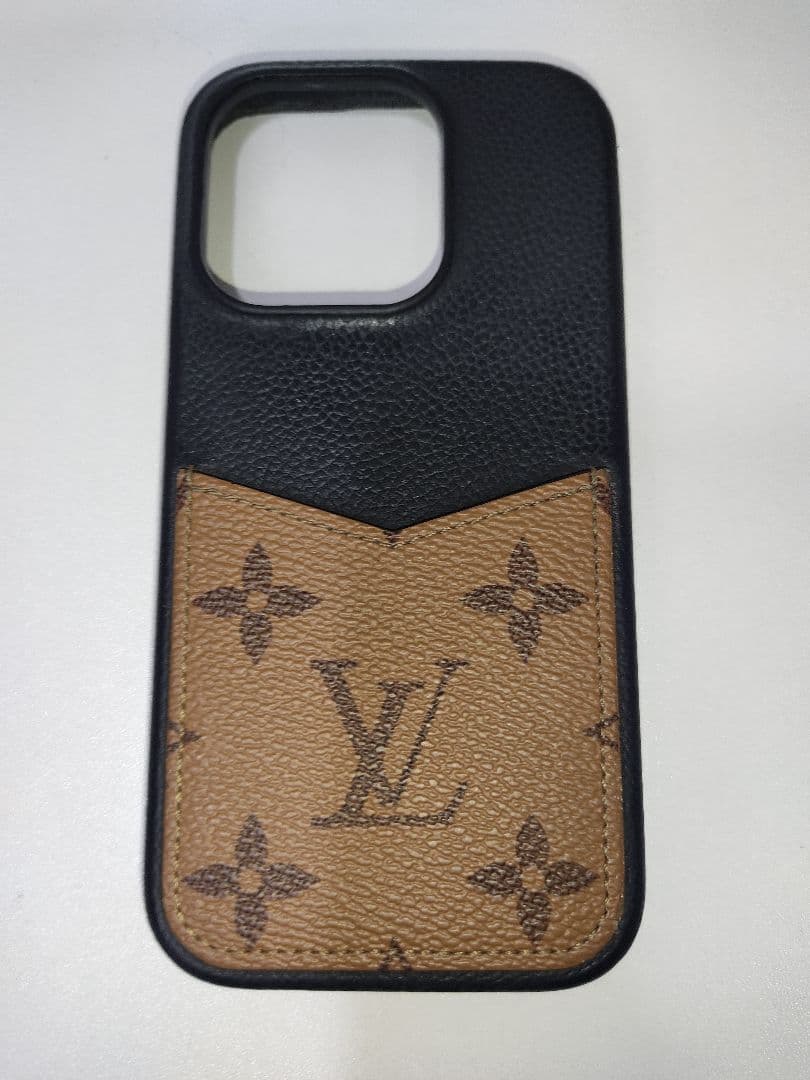 Louis Vuitton iPhone15pro用ケース モノグラム 美品