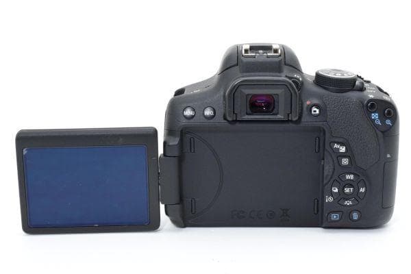 キャノン Canon EOS Kiss X8i レンズキット《S数11598回》