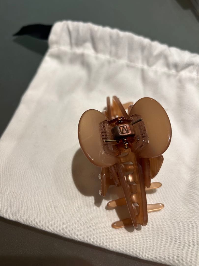 【もも】　ALEXANDRE DE PARIS ヘアクリップ